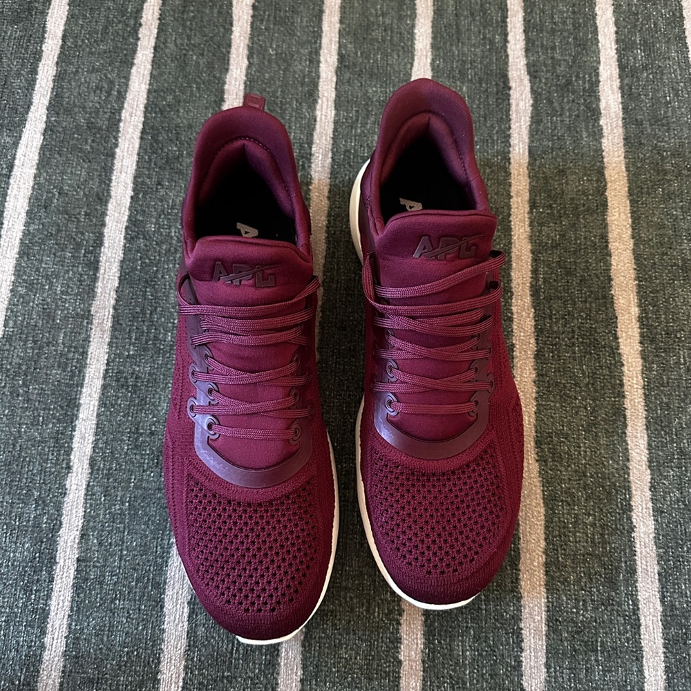 APL sneakers barely worn size 11